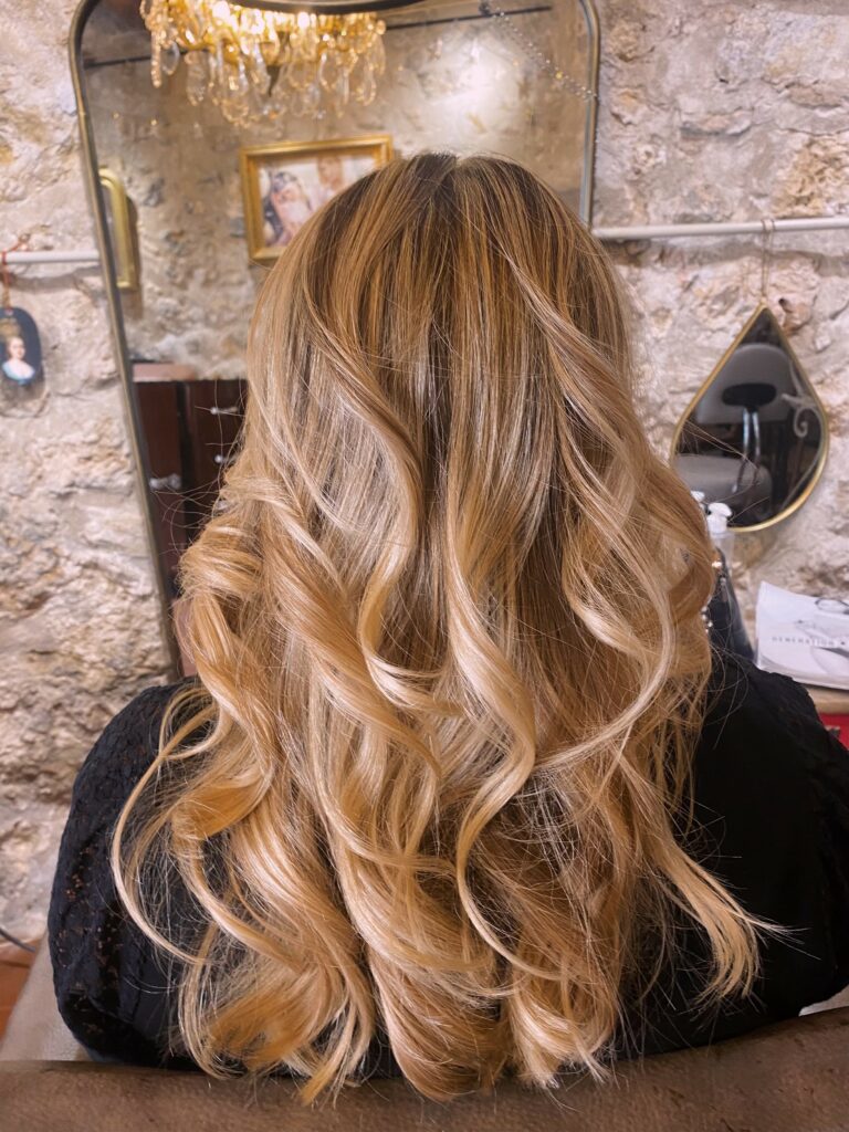 coiffeur meches blondes mougins alpes maritimes